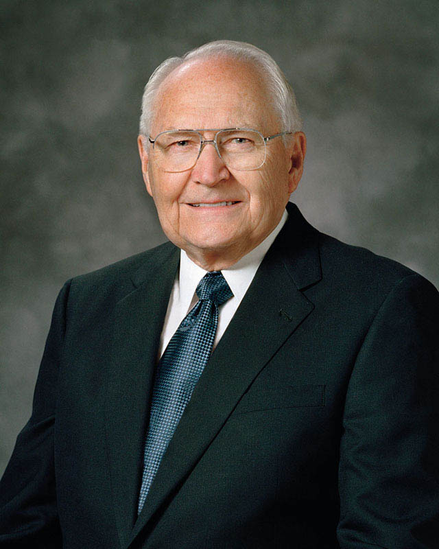 Elder L Tom Perry Mormon Apostle