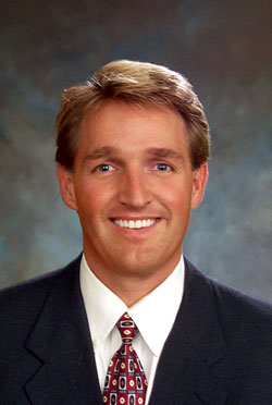 Mormon Congress Representative Jeffrey Flake