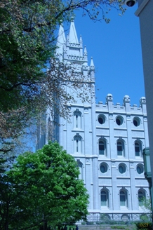 Mormon temple4.jpg