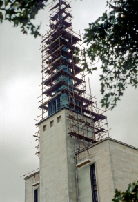 Thumbnail for version as of 07:37, 2 March 2007