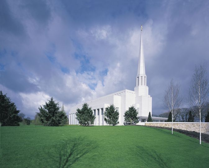 Preston England Mormon Temple