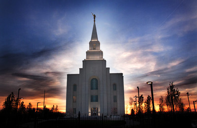 Kansas City Mormon Temple