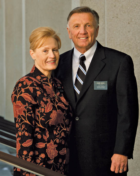 Mormon Couple Missionary